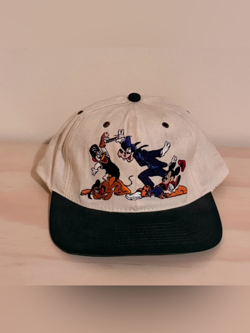 VTG 90s Disney Goofy Hat Co Team Mickey & Friends Embroidered Snap Ball Cap NWT!